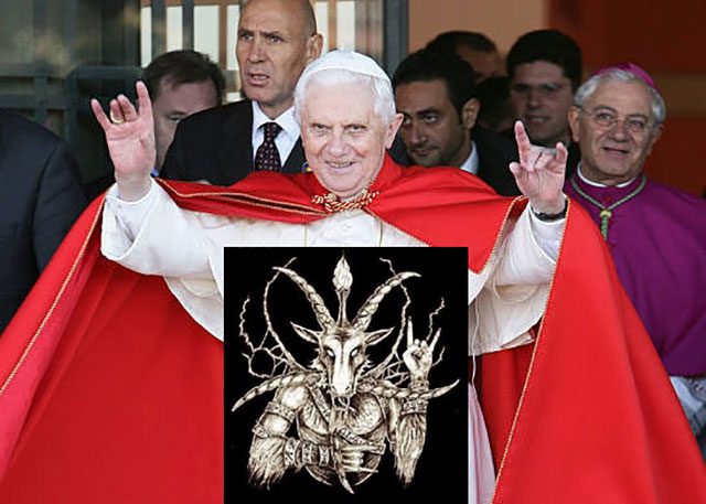 Benedict XVI shows the horns of Baphomet